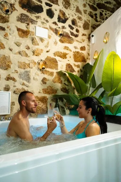 El Edén Casas Rurales con Piscina y Jacuzzi — foto 6