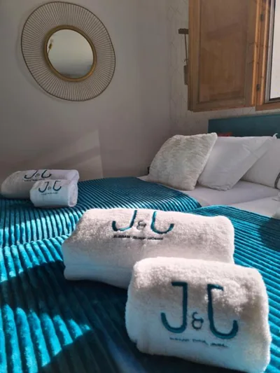 El Edén Casas Rurales con Piscina y Jacuzzi — foto 9