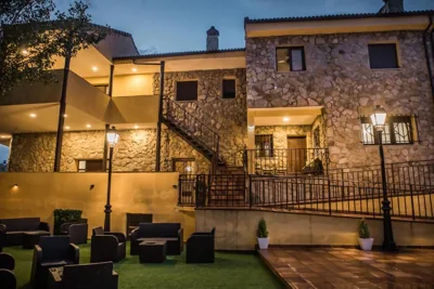 EL ENCANTO DEL ALBERCHE — Foto 11