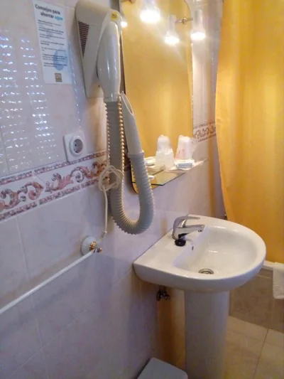 El Faisan C&R Hotel — foto 3