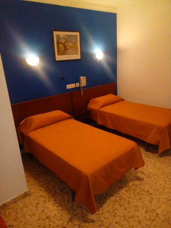 Habitación Doble Estándar - 2 camas — El Faisan C&R Hotel