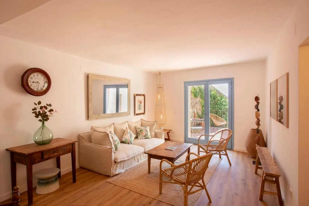Apartamento com 2 quartos e terraço — El Fort d'Ullastret