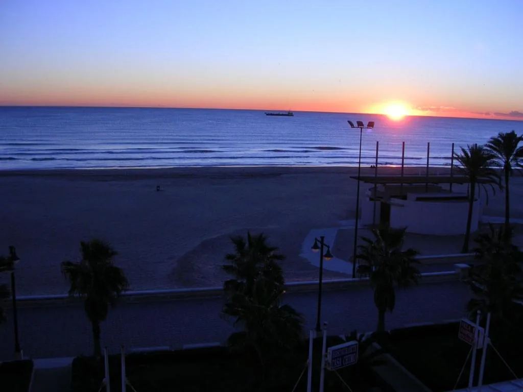 Camera Doppia Standard con vista sul mare - 1 o 2 letti — El Globo
