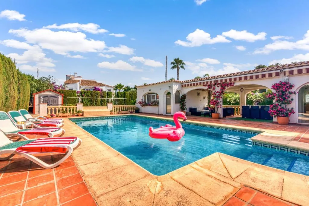 Villa con vistas al jardín — El Horreo Xabia
