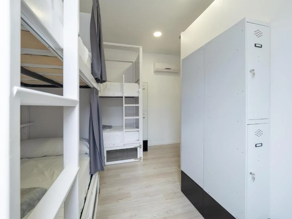 El Hostel & CO