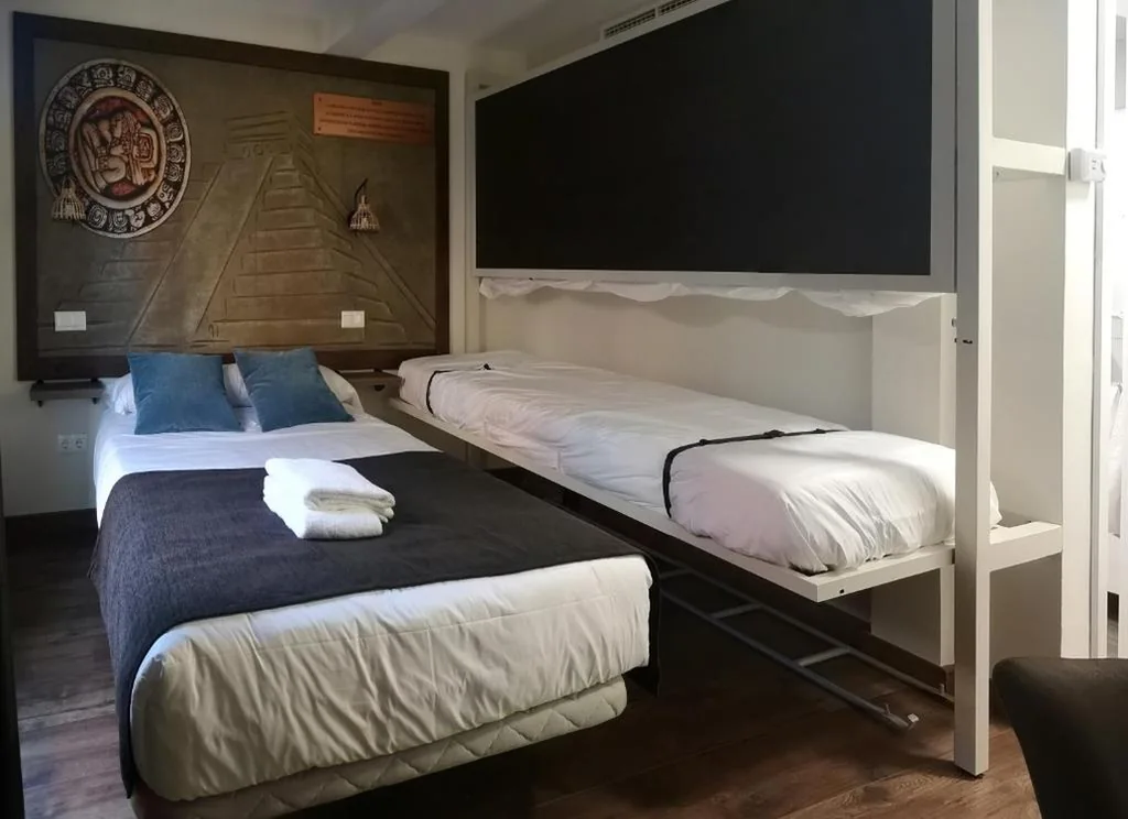 Vierbettzimmer — El Indio Chocolatería Boutique