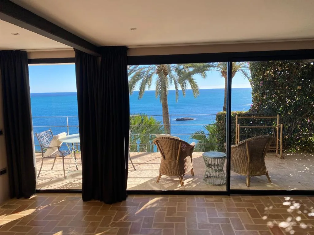 Deluxe-Doppelzimmer mit Balkon und Meerblick — El jardin Botánico Villa LUZ