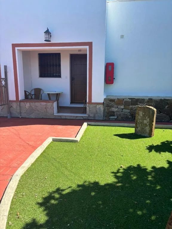 Habitación Triple sin terraza — El Levante
