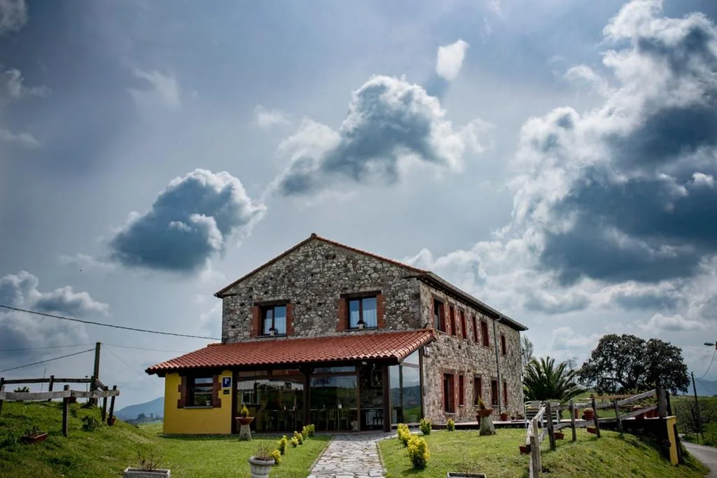Habitación Triple Superior — El Mirador de Rivas