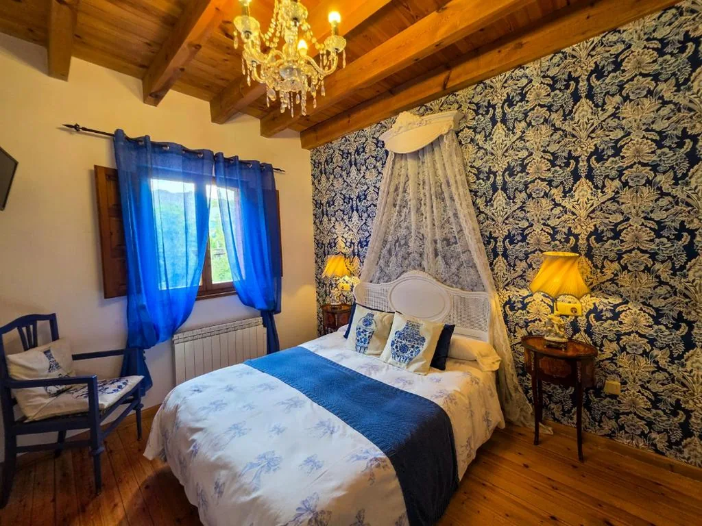 Kamer met Groot Bed — El Molino de la Ropería