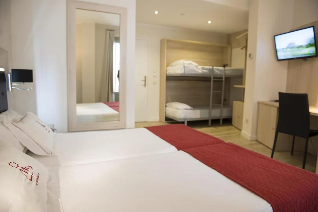 Habitación Familiar (2 adultos y 2 niños) — El Mudayyan