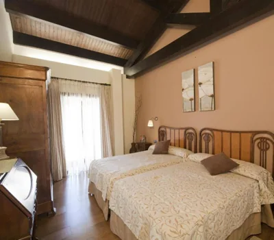 El Mudéjar Casa Histórica con Piscina Privada para Grupos — Foto 12