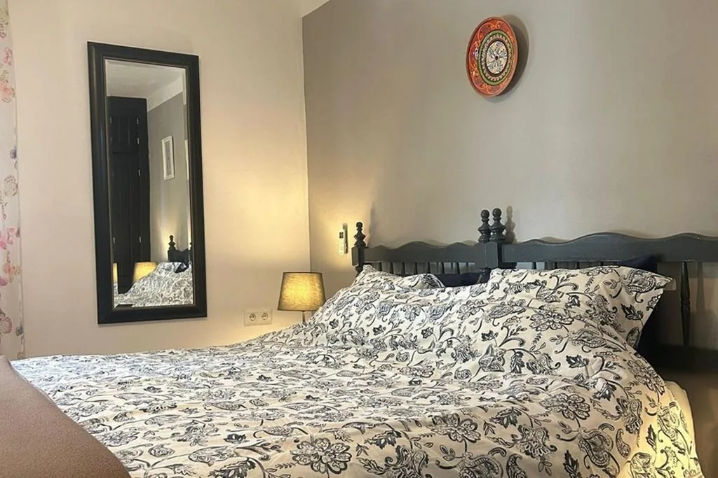 Habitación Doble con balcón — El Nispero Dulce