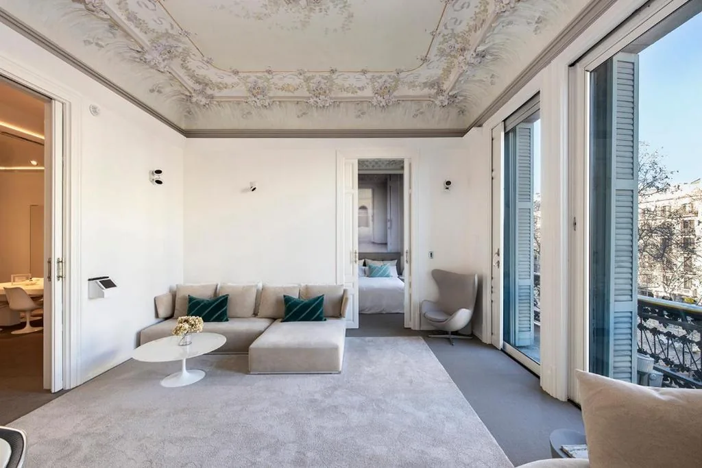 Suite — El Palauet Modernist Suites Barcelona