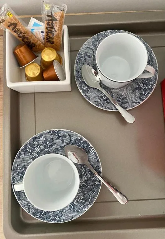 Doppelzimmer mit Patio — El Parador del César Boutique, Aparcamiento Gratis