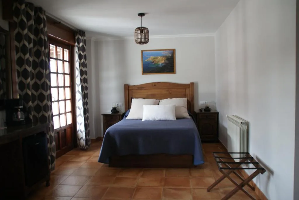 Barrierefreies Vierbettzimmer — El ParaÍso de Guriezo