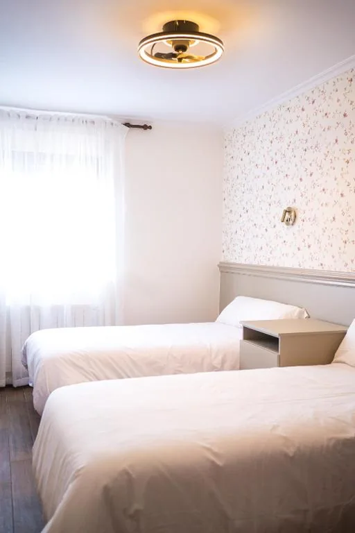Doppelzimmer mit 2 Betten — El Porton de la Huebra