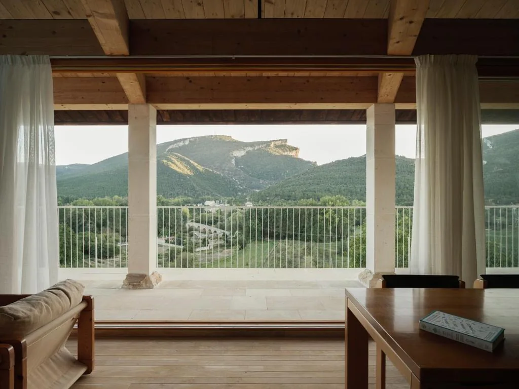 Monolocale con vista sulle montagne — El Priorato de Trespaderne