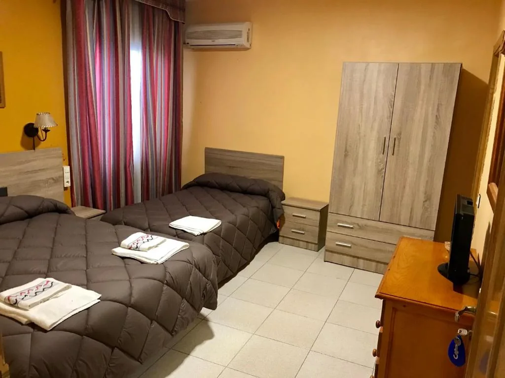 Chambre triple Standard — El Quijote