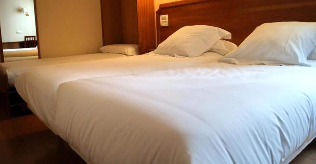 Quarto duplo - 2 camas individuais — El Retiro de Cardea