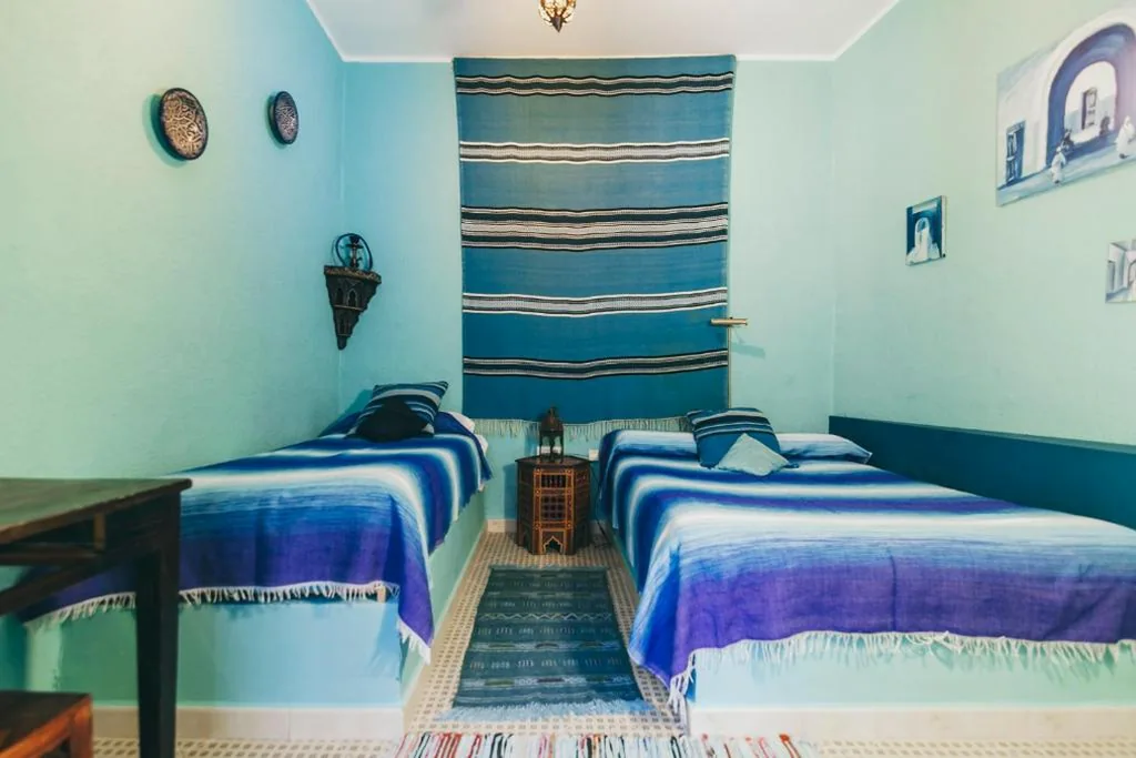 Habitación Doble con cama supletoria — El Riad Andaluz