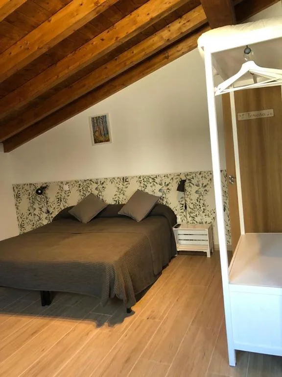 Habitación Doble grande - 2 camas — El Rincon de Cabello