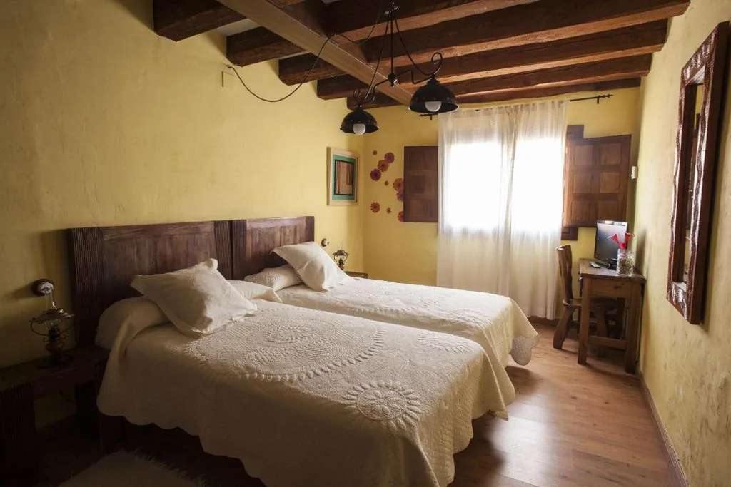 Standard-Doppelzimmer - 2 Betten — El Rincón de las Hoces del Duratón