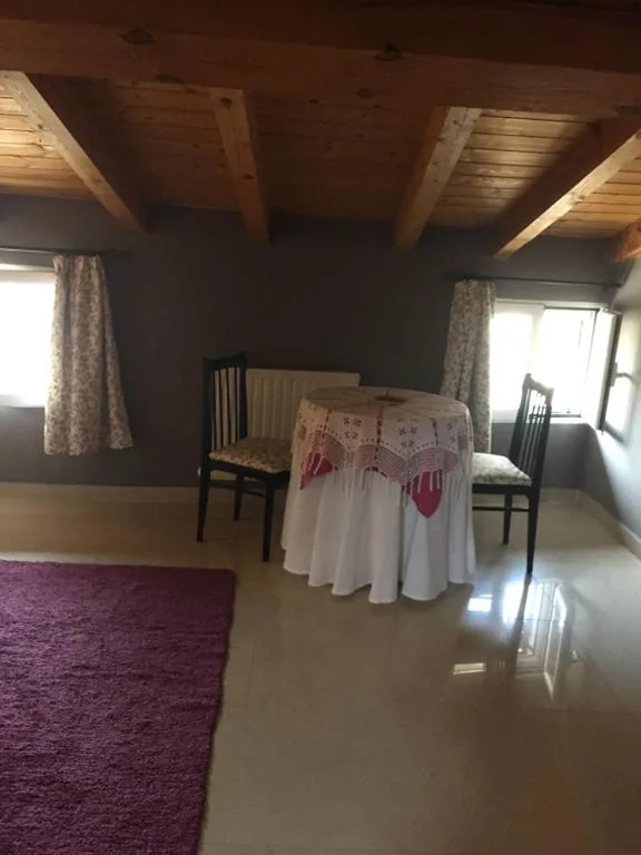 Casa com 5 quartos — El Rincon De Luna
