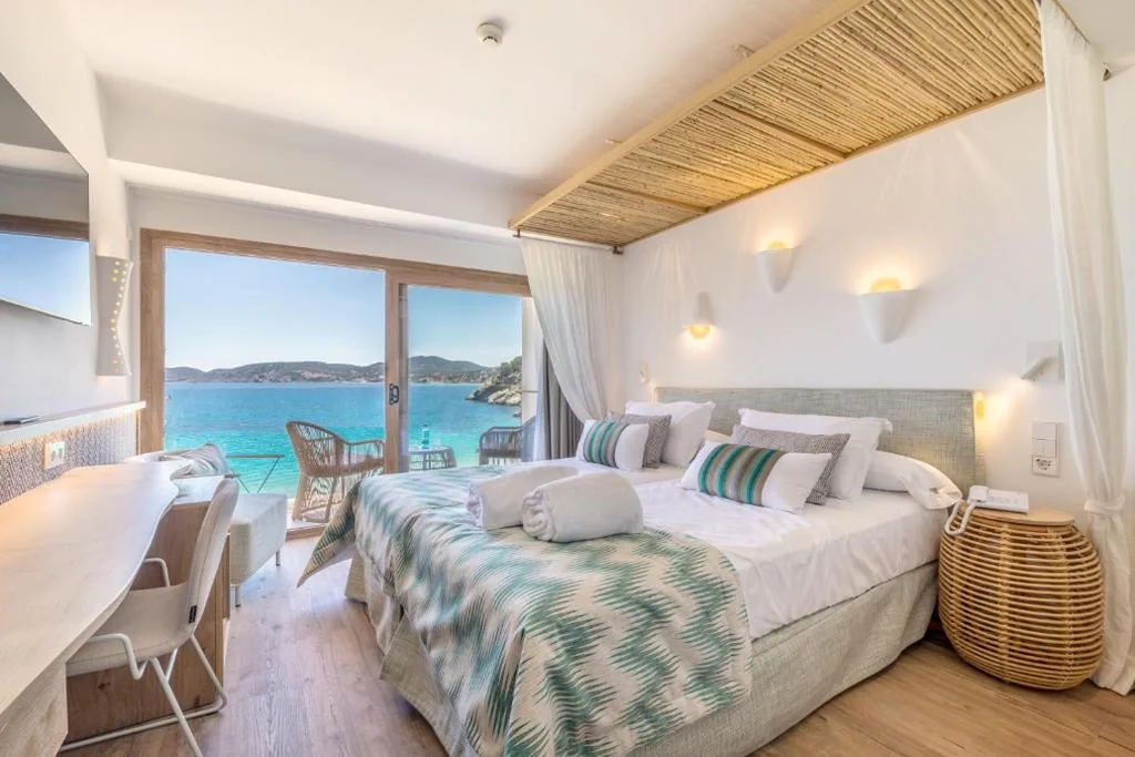 Tweepersoonskamer met uitzicht op zee — El Somni Ibiza Dream Hotel by Grupotel