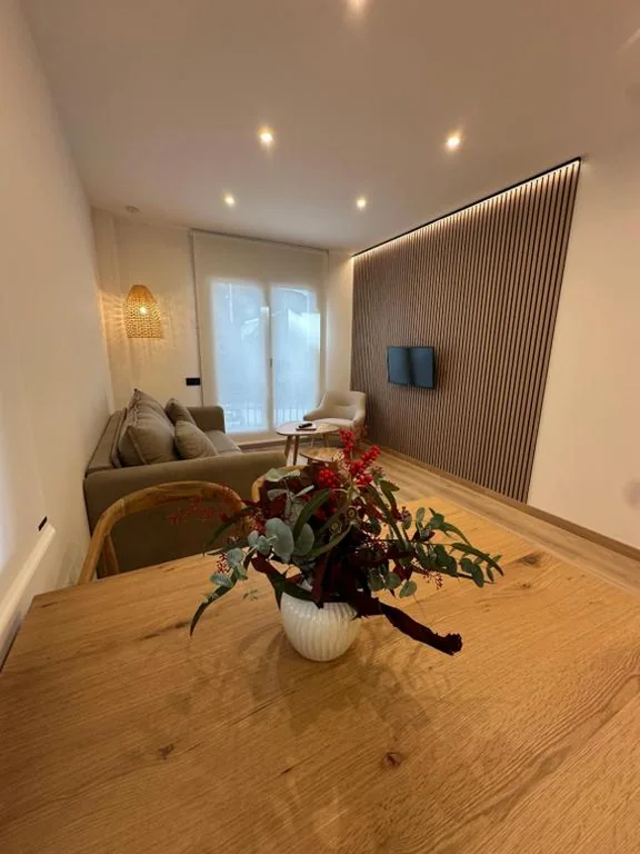Apartamento de 1 dormitorio con vistas — El tossalet Hotel - Apartament