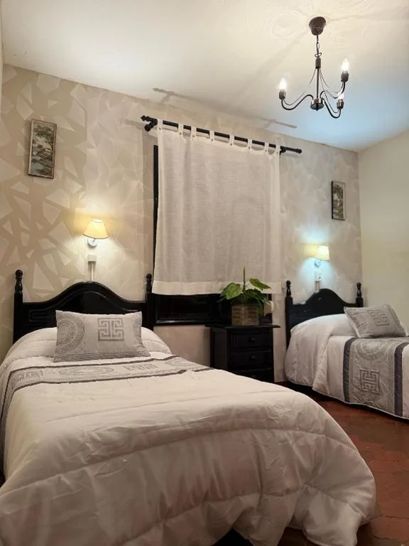 Doppelzimmer mit 2 Betten — el valle hostal restaurante
