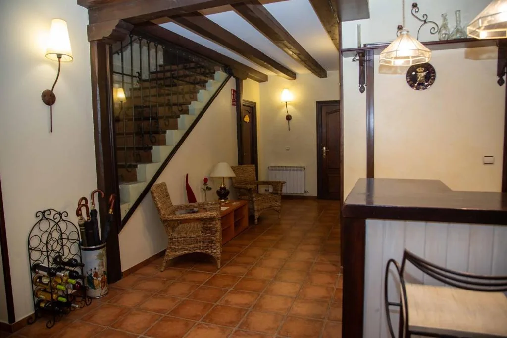 Vierbettzimmer mit Bergblick — El Valle Hotel Rural