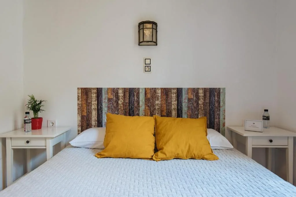 Standard-Doppelzimmer mit Gemeinschaftsbad — El Viajero en Sevilla
