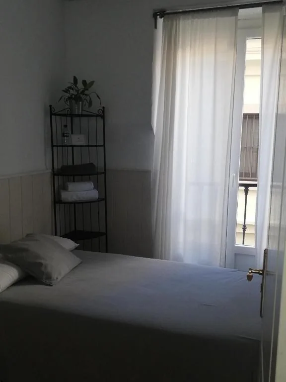 Standard-Einzelzimmer mit Gemeinschaftsbad — El Viajero en Sevilla