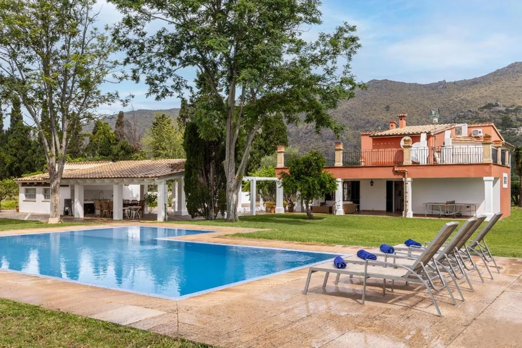 Moradia com piscina privada — El Vilar