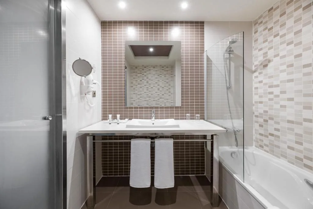 Family Room (2 Adults and 2 Children) — Elba Costa Ballena Beach & Thalasso Resort
