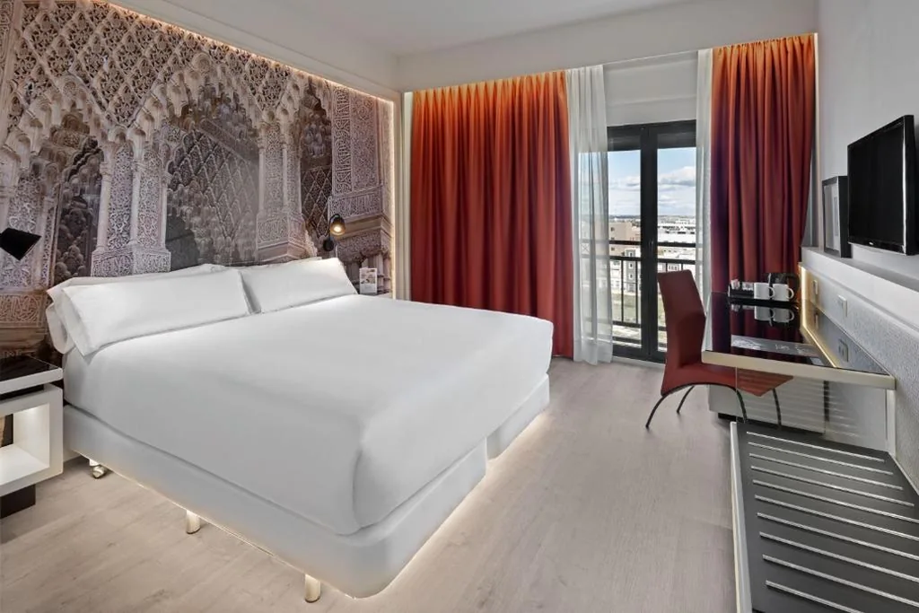 Superior Double Room (1 adult) — Elba Madrid Alcalá