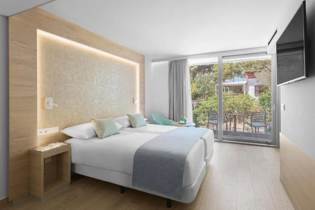 Komfort-Doppelzimmer Lemnos zur Einzelnutzung mit Balkon — Elba Sunset Mallorca Thalasso Spa