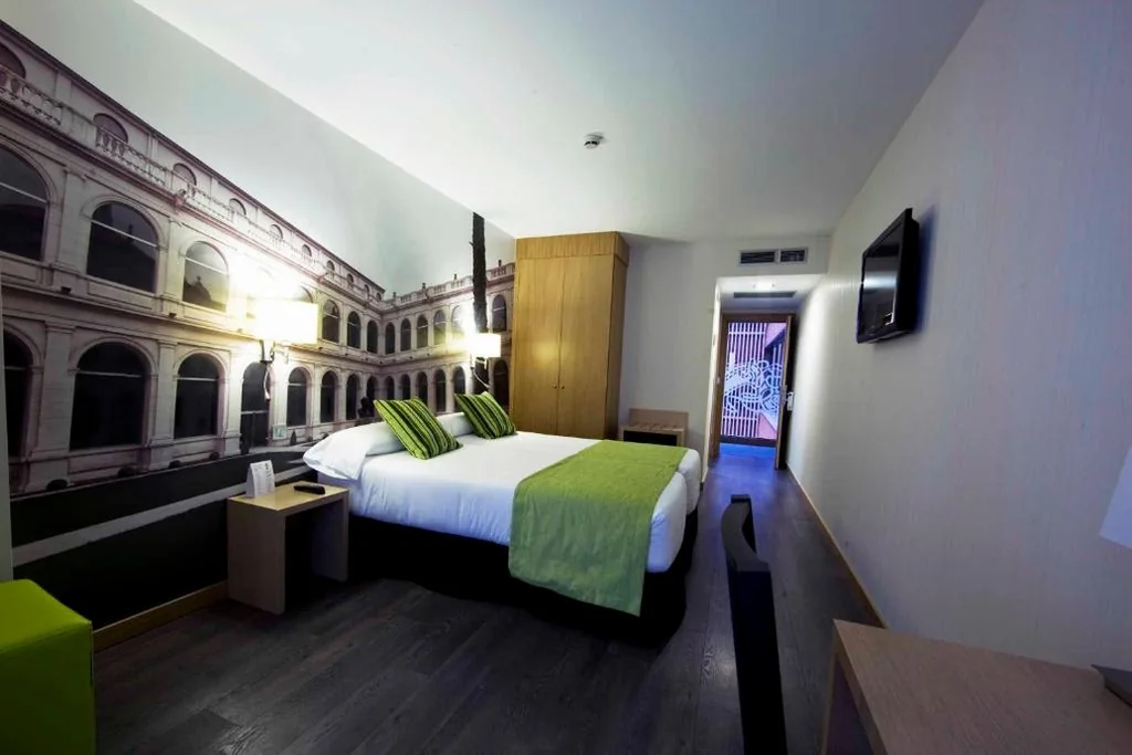 ダブルルーム（シングルベッド2台またはダブルベッド1台） — ELE Enara Boutique Hotel