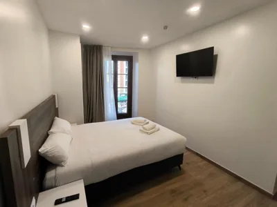 Ele GuestHouse Plaza de España — foto 8