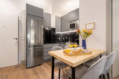 Elegant 2-Bed Stay in Central Chamberí — foto 8