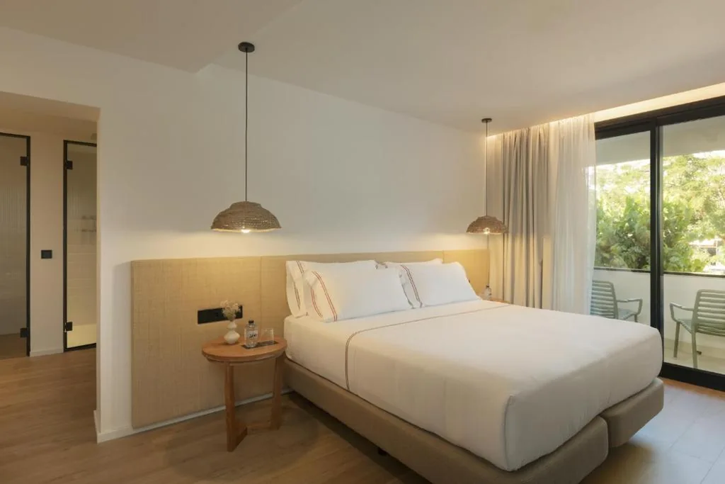 Double Room - 1 or 2 Beds - Ground Floor — Elisabeth by the Sea Hotel