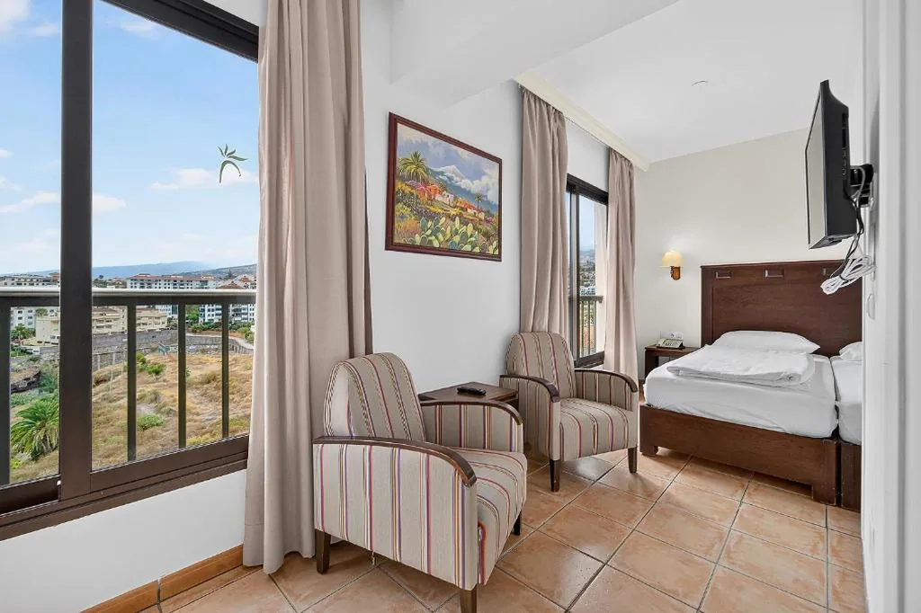 Elisium Apartamentos
