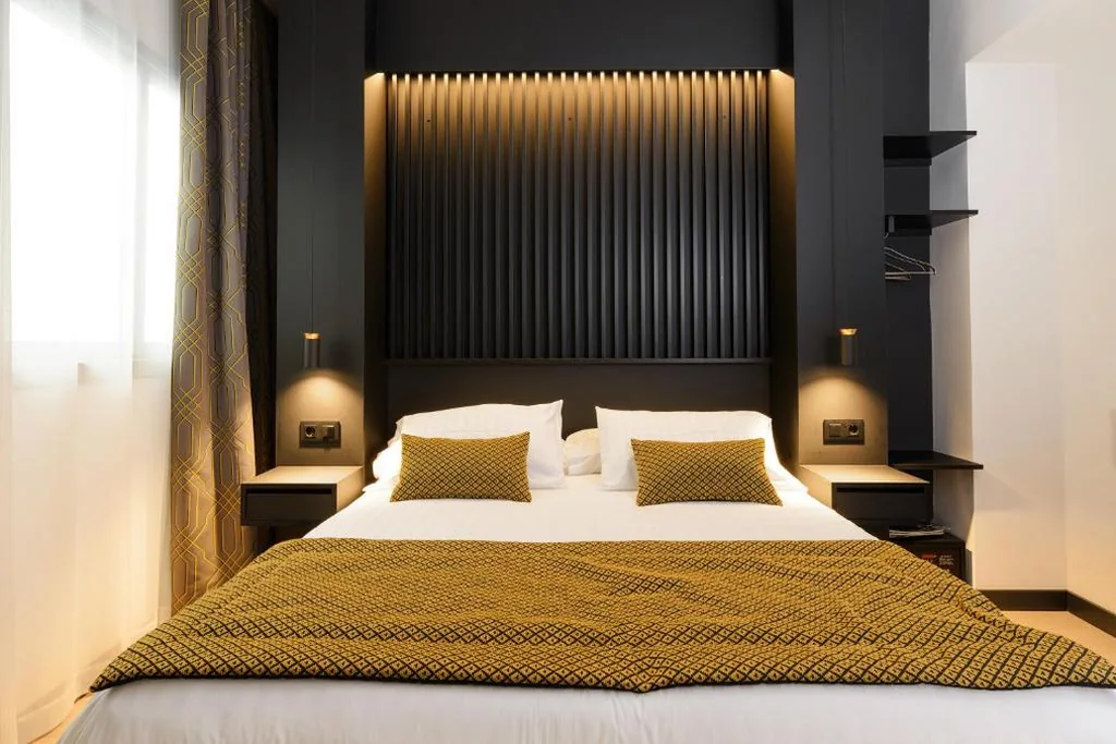 Standard-Doppelzimmer — Elite Hotel - Gay Men Only
