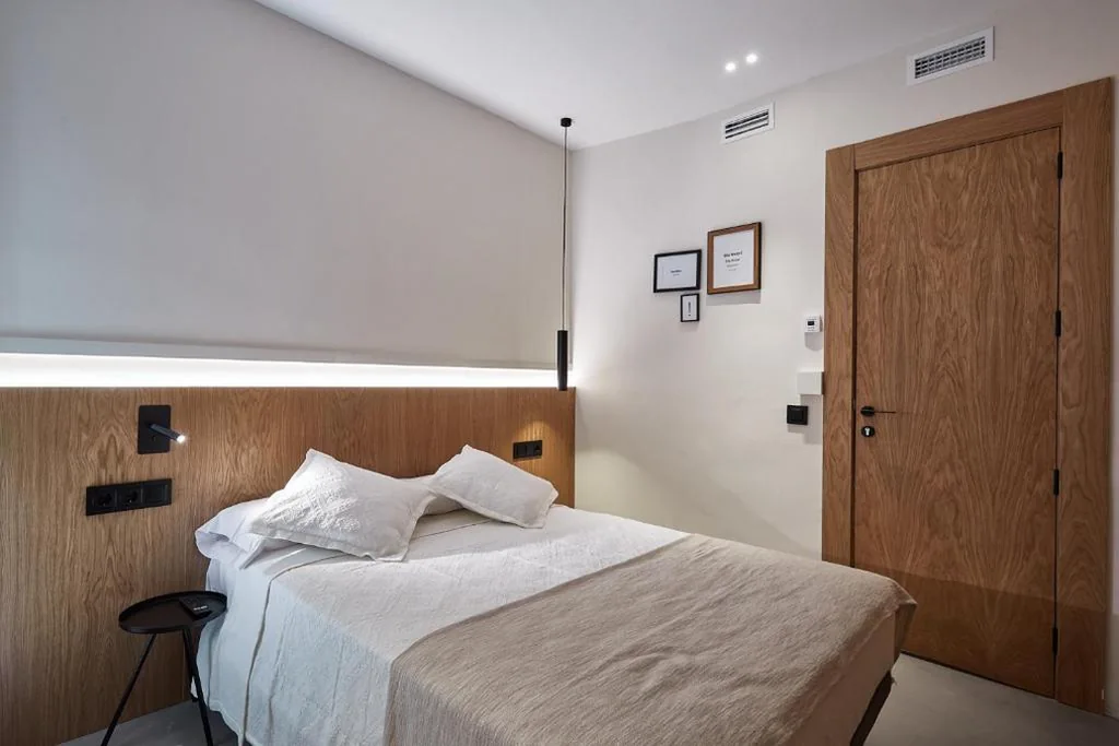 Habitación Doble Superior — Ella Hostel Ramblas