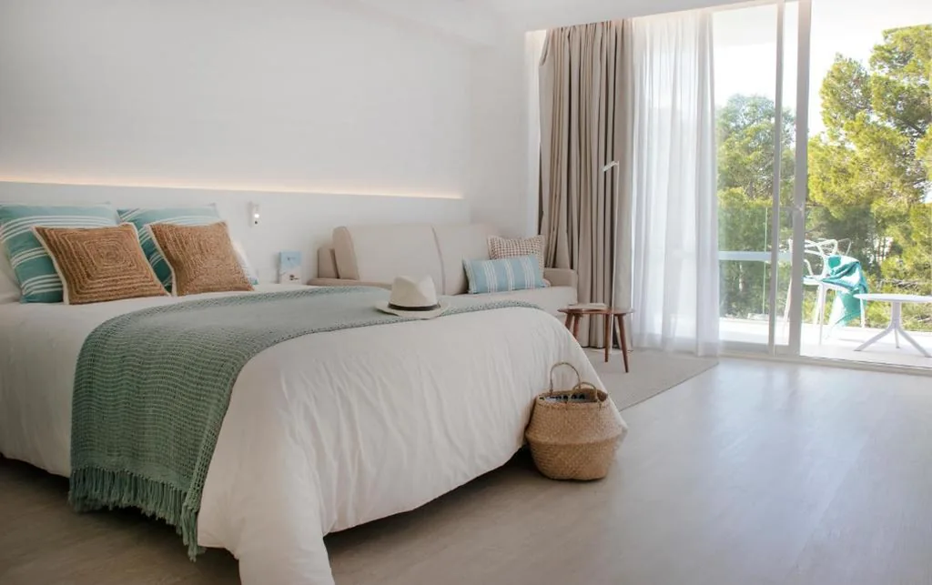 Family Room — Els Pins Resort & Spa - Emar Hotels
