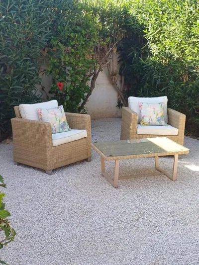 Els Poblets Denia offers Casa Crosby - Private studio within walking distance to the beach — foto 11