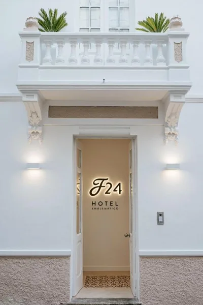 Emblemático F24-Only Adults B&B — foto 3