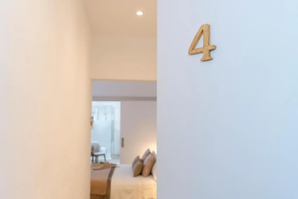 豪华套房 — Encant de Alaior Boutique Hotel