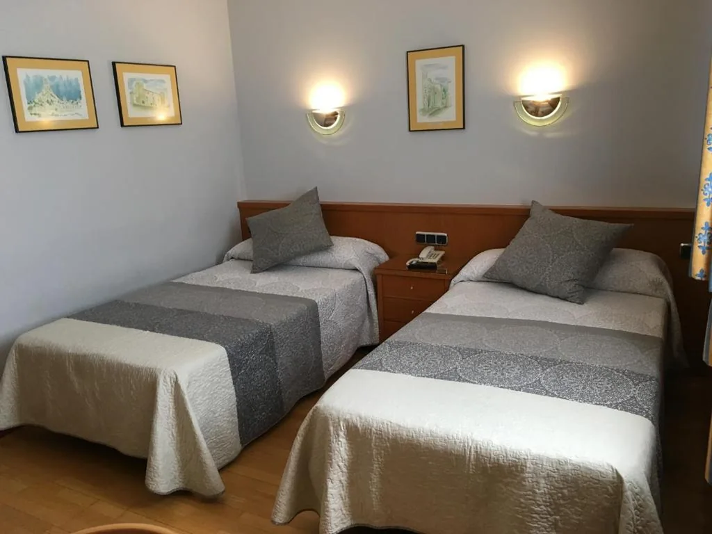 Camera doppia con 2 letti — Encasa Hotel Almansa